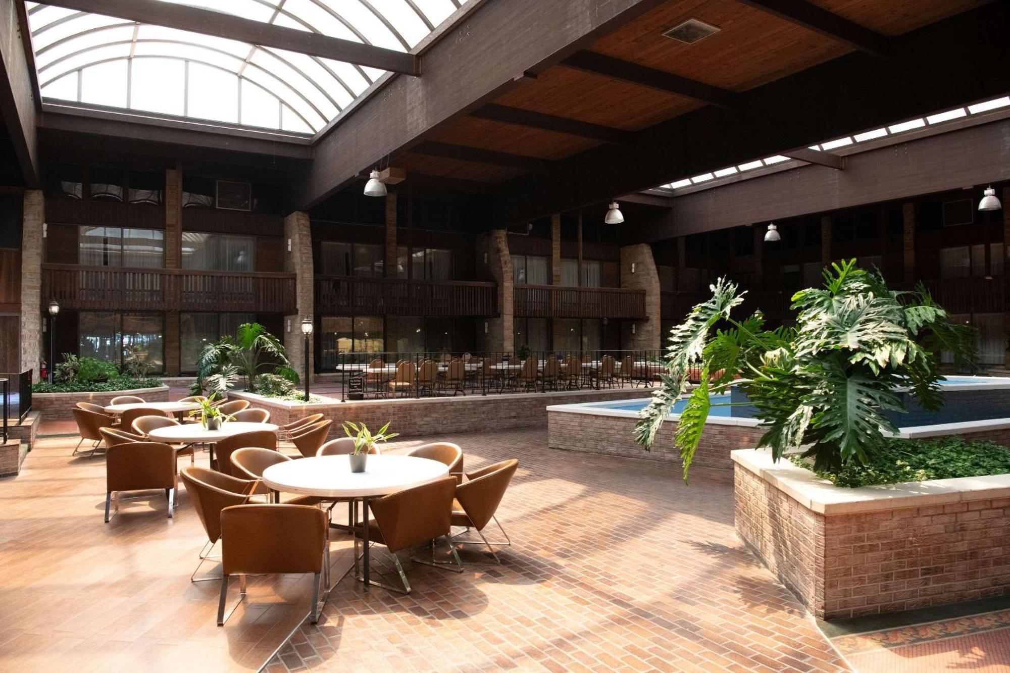 Quality Inn & Conference Center Somerset Eksteriør bilde