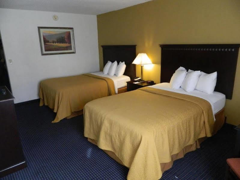 Quality Inn & Conference Center Somerset Eksteriør bilde